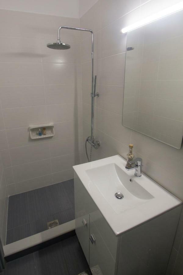 Amaradios Apartment Rhodes City ภายนอก รูปภาพ